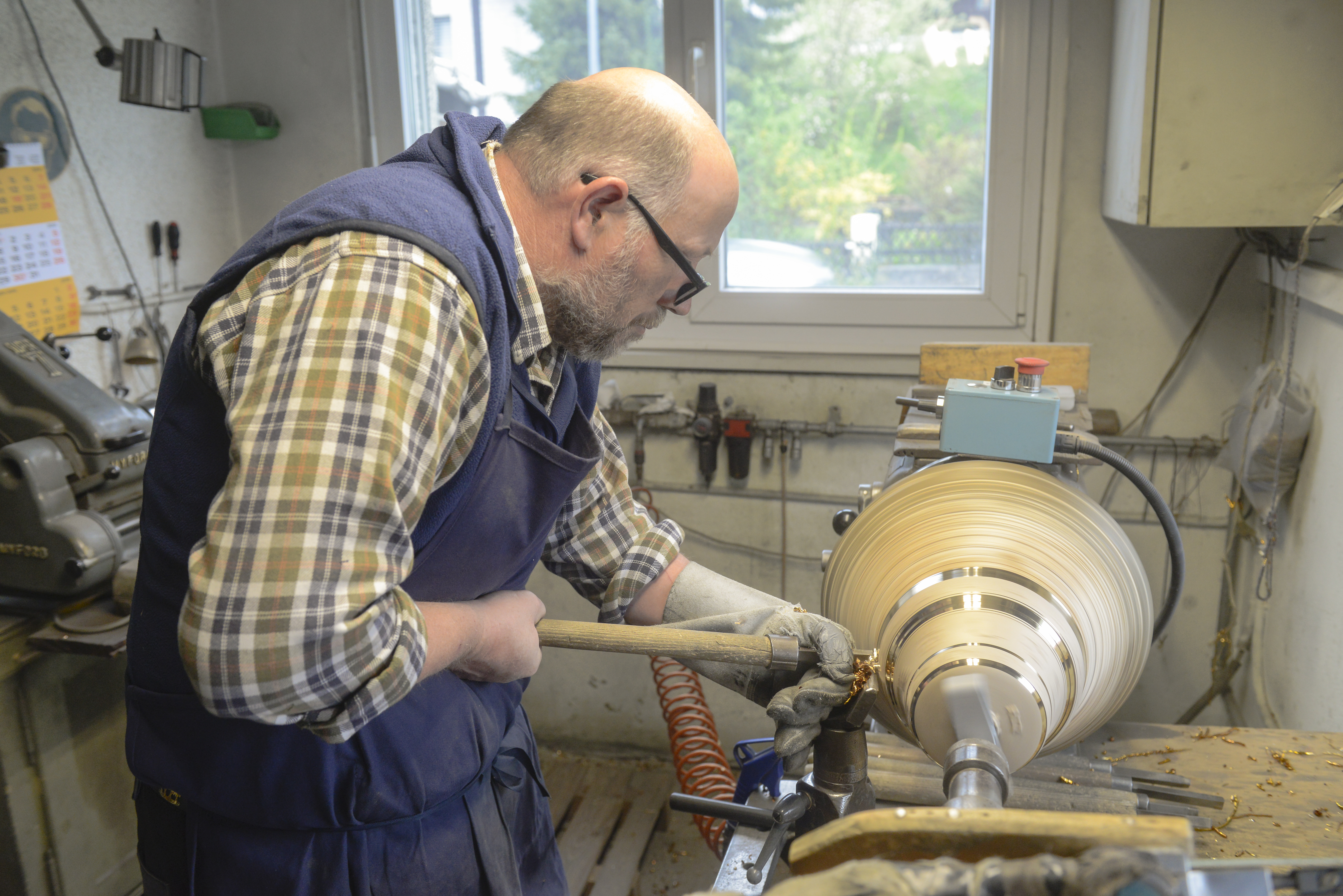 Turning the golden stripes